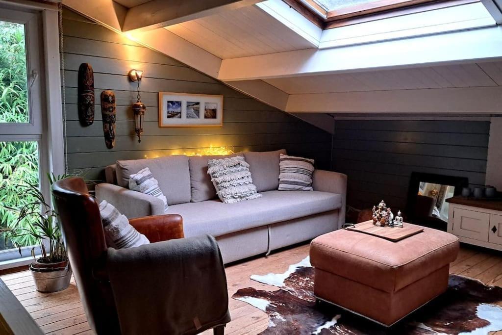 Comfortable Chalet In A Unique Location In Forest Essen Exterior photo
